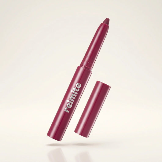 The Lip Liner